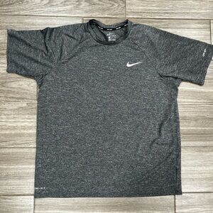 NIKE DRI FIT TEE